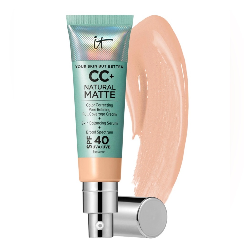IT Cosmetics CC+ Cream Natural Matte Foundation with SPF 40- Light Medium